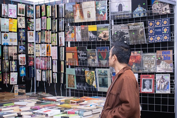 Arranca primera Feria Internacional del Libro; asiste del 27 de junio al 6 de julio