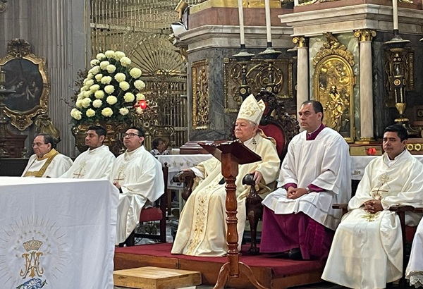 Arzobispo de Puebla reaparece en la misa dominical de este 1 de junio y reza por las víctimas de la violencia