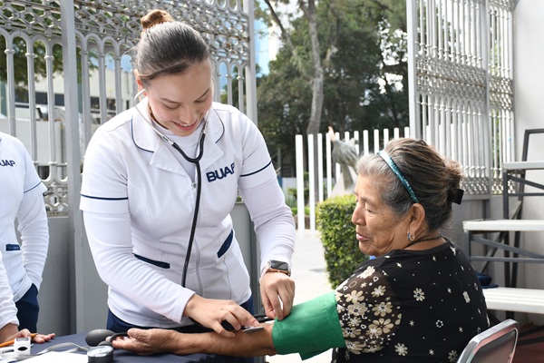 BUAP | Ofertan Diplomado para desarrollar competencias en cuidadores familiares