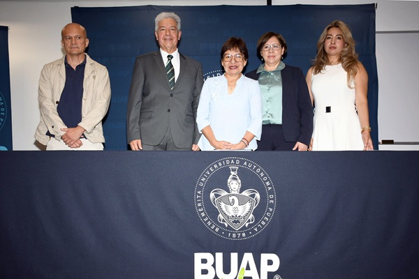 BUAP | Reconoce la Rectora Lilia Cedillo el crecimiento y consolidación del IFUAP
