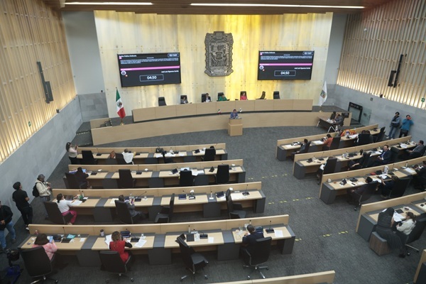 Congreso analiza propuesta para crear Ley del Kilómetro Cero e incentivar productos hechos en Puebla