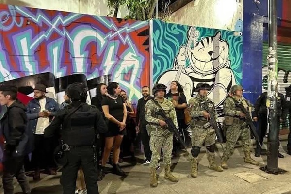 Desalojo de Multiforo Alicia en CDMX crea polémica por uso de fuerza militar