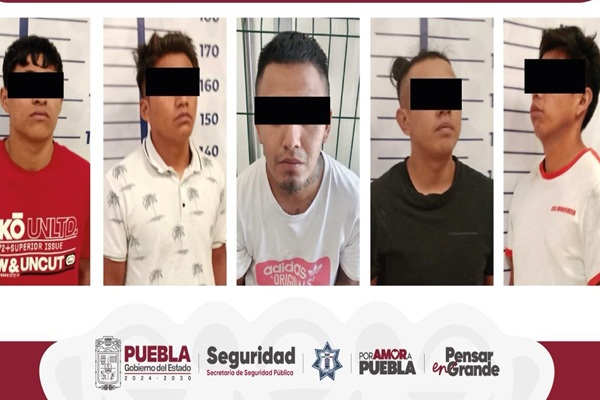 Ellos son los 5 detenidos por asalto con marros a Coppel del Centro Histórico de Puebla