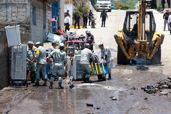 Gobierno de Puebla reporta 52 viviendas afectadas por inundaciones en Chignahuapan, Izúcar y Tepeojuma