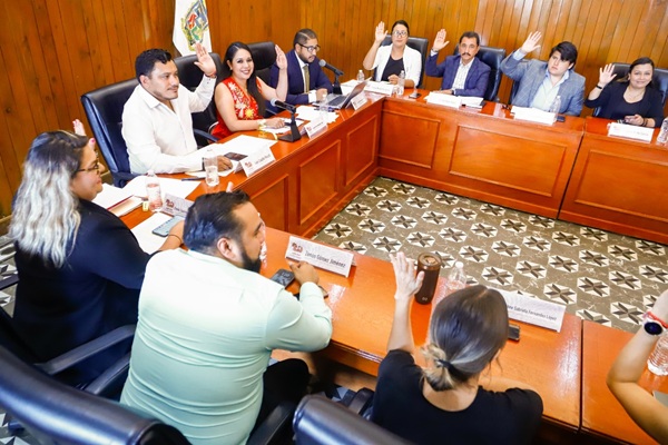 Histórico Más de 500 jóvenes universitarios cholultecas recibirán beca municipal