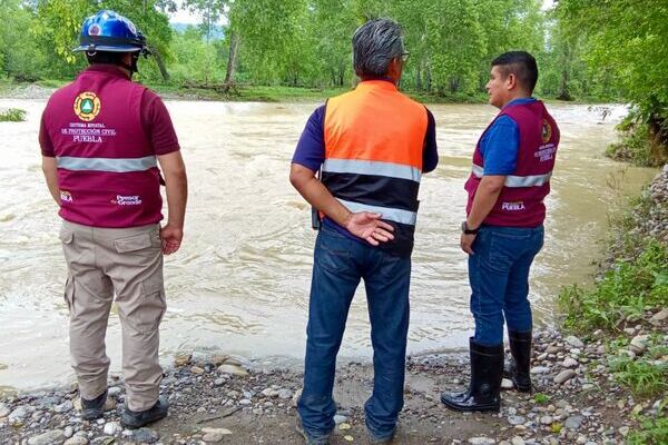 El agua del Río Pantepec proviene de Veracruz, por lo que, es esencial que disminuyan las lluvias ahí para que el cauce haga lo propio
