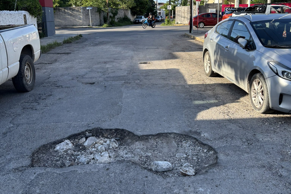Para exhibir las afectaciones a los vehículos que transitan en San Pedro Cholula, el grupo Todos por Cholula realizará un monumento al bache