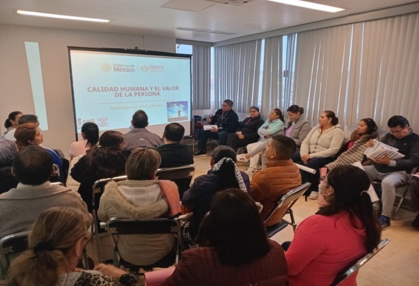 Imparte ISSSTE Puebla curso a personal de unidades médicas para garantizar Trato Digno a la derechohabiencia