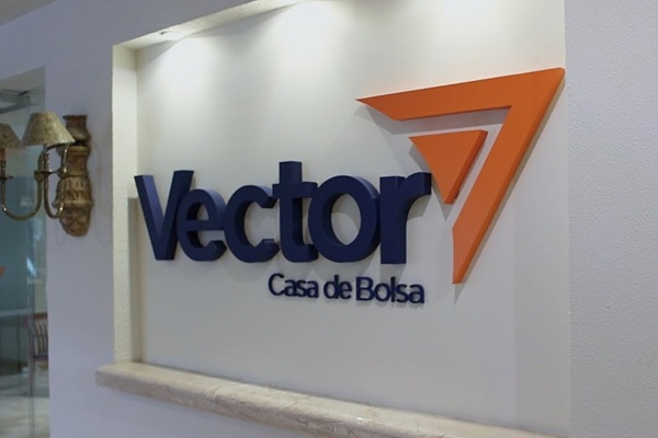 Intervención de la CNBV obliga a Vector, empresa de Alfonso Romo, a congelar operaciones