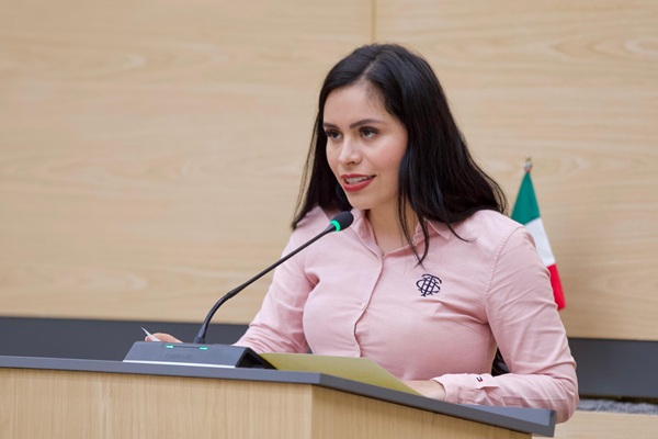 Presentan en Congreso de Puebla iniciativa para alfabetización digital de adultos mayores