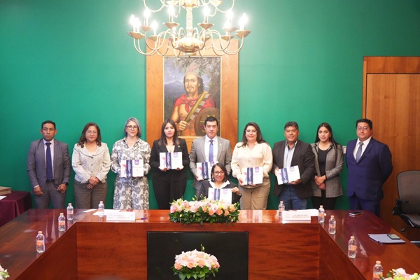 Recibe Congreso de Tlaxcala Informe de CEDHT