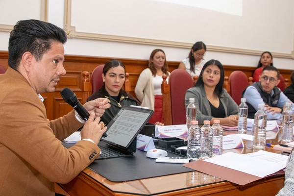 Tlaxcala registra baja de 3.6% en embarazos adolescente; refuerzan estrategia en 12 municipios GEPEA