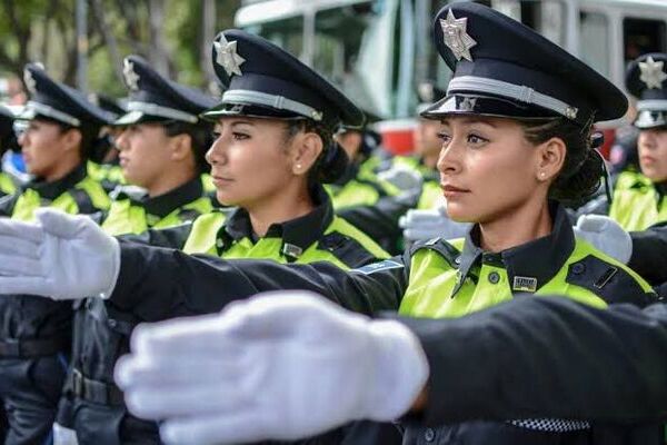 Esta propuesta de ley de Villegas Mendoza tiene el objetivo de fomentar la incorporación de más mujeres a los cuerpos de seguridad