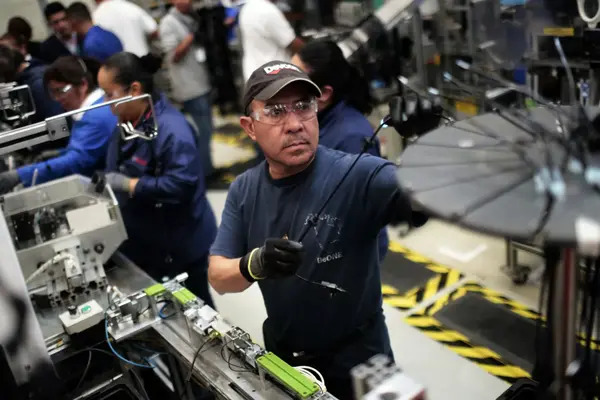 La disminución de la actividad industrial en febrero colocó a la entidad poblana entre los 10 estados con las disminuciones más importantes