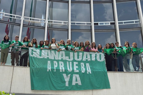 Tras la decisión mayoritaria en el Congreso de archivar la iniciativa para despenalizar el aborto en Guanajuato, aseguraron que la lucha no termina