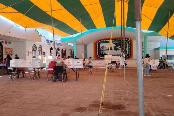 A pesar del despliegue logístico y de seguridad, la jornada electoral en Tehuacán se ha caracterizado por una baja participación ciudadana