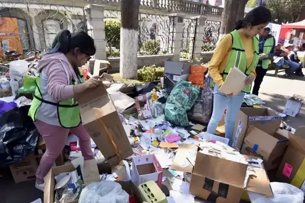 La propuesta de Ley también contempla promover y difundir una cultura de corresponsabilidad ambiental en la población