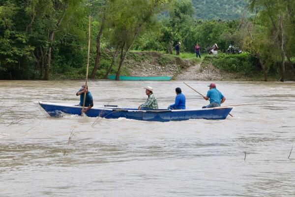 La Máquina y La Ceiba cumplen dos semana incomunicadas por desbordamiento de río Pantepec