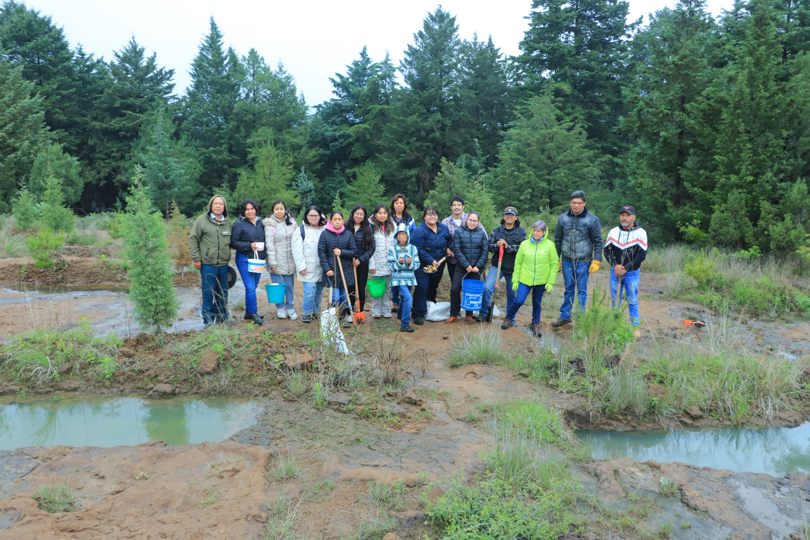Con el liderazgo del Dr. Cuecuecha, la Dra. García, y la colaboración de Tlalli Atoktli, se busca mejorar el entorno del Cerro San Gregorio