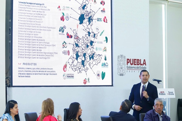 Centros Regionales de Innovación e Investigación serán clave para detonar la economía agroindustrial de Puebl Armenta