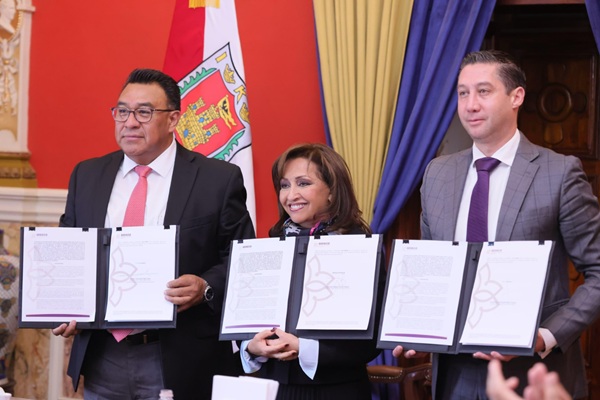 Gobierno de Tlaxcala y Notarios inician Programa de Escrituración Gratuita 2025 para 500 familias vulnerables