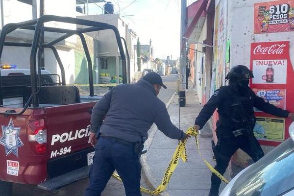 Ataque a balazos durante velorio deja dos heridos y una niña de 4 años con crisis nerviosa en Texmelucan