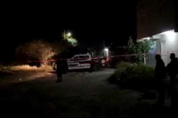 Una pareja fue asesinada a balazos dentro de su domicilio en San José Monte Chiquito, perteneciente al municipio de Santiago Miahuatlán