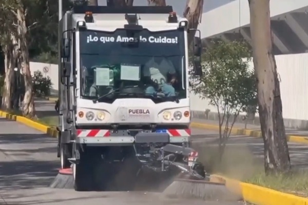 Secretaría de Infraestructura de Puebla pone en operación cuatro barredoras