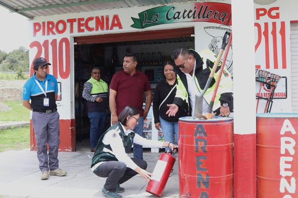 Supervisan autoridades zonas de pirotecnica en Sanctórum, Tlaxcala, para fortalecer medidas de seguridad