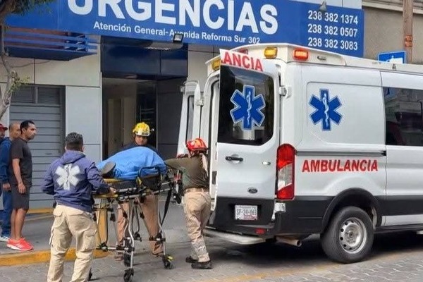 Un hombre de aproximadamente 40 años fue víctima de un intento de asalto cuando viajaba sobre la carretera Tehuacán-Teotitlán