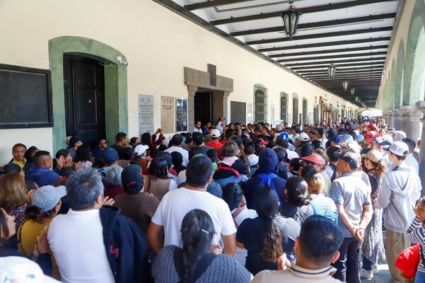 Comerciantes del mercado de San Pedro Cholula protestan; temen se repitan hechos violentos del 8 de julio