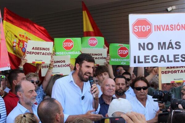 Más allá de la asociación con presuntos delitos, los expertos advierten que el cometido de Vox podría incurrir en decisiones con tinte racial