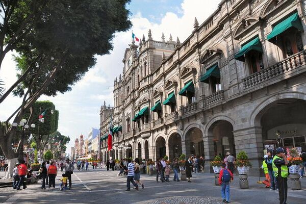 Se mantiene en verde la calidad del aire en Puebla, siendo apta para las actividades al aire libre, la temperatura máxima alcanzará los 27°C