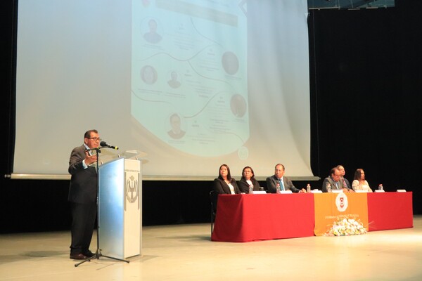 La “Jornada de formación y profesionalización docente” promueve la preparación de los académicos con base en los ejes del SEAES