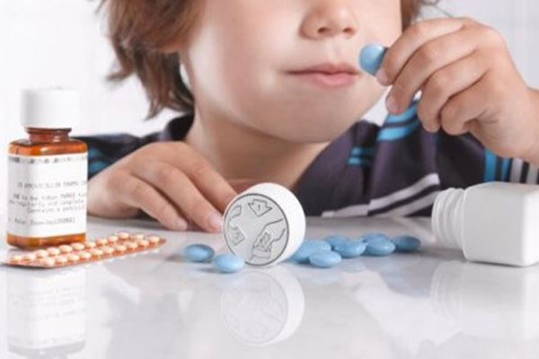 Alerta Protección Civil por medicamentos al alcance de niños y niñas