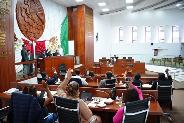 Avala Congreso de Puebla dictámenes de cuentas públicas municipales