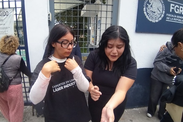 Ayuntamiento de Puebla niega abusos contra jóvenes detenidas tras protesta