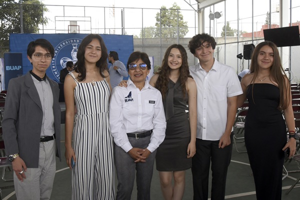 BUAP El Bachillerato 5 de Mayo, sinónimo de prestigio