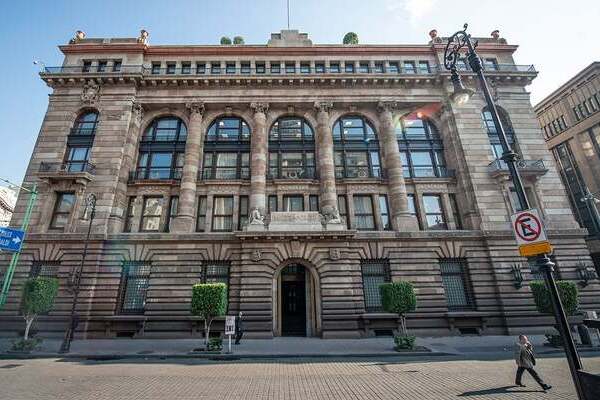 El Banco de México estima que, en el segundo trimestre de 2025, la actividad económica global se habría expandido a un ritmo ligeramente mayor