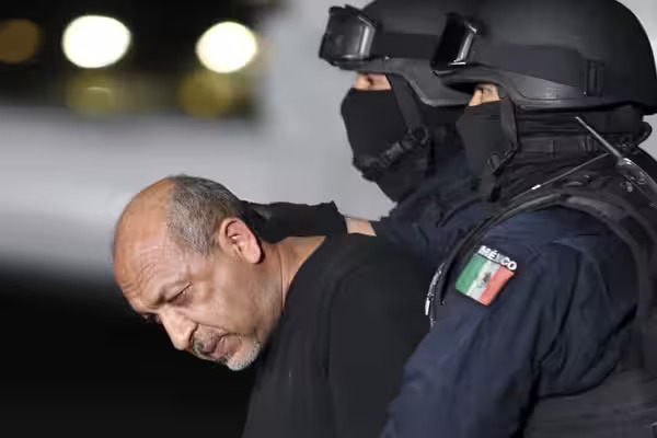 El Gobierno de los Estados Unidos, a través de la embajada en México felicitó al gobierno federal por la extradición de casi treinta sujetos