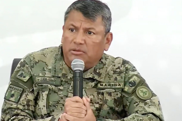 El mandatario agregó que la seguridad es un tema prioritario en las "Mesas de Paz", y se comprometió a atender denuncias por "cobro de piso"