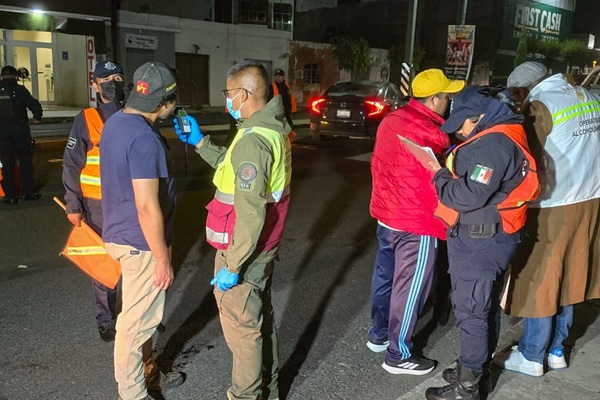 Con operativo de alcoholímetro, son detenidos y sancionados