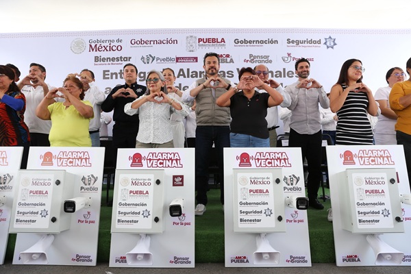 Entregan 38 alarmas vecinales a comités de paz y seguridad