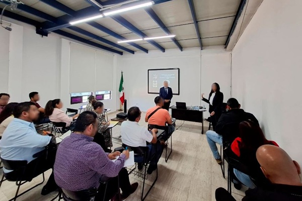 Especialistas de Estados Unidos capacitan a personal de la Fiscalía General