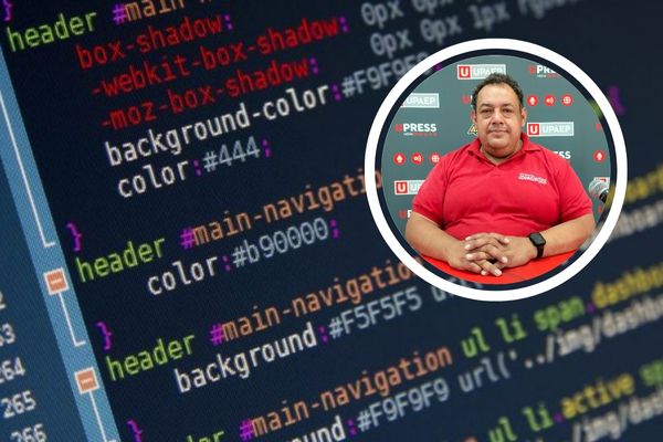 El académico habló sobre las tendencias en lenguajes de programación, un tema crucial en la era de la lA, el big data y el cómputo cuántico