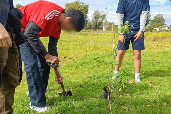 Trabajaron en conjunto el Gobierno Estatal, Municipal y Asociaciones de Tlaxcala, como parte del plan de rescate de la Laguna de Acuitlapilco