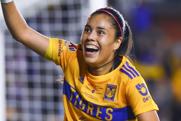 Lizbeth Ovalle, el fichaje más caro en la historia del futbol femenil