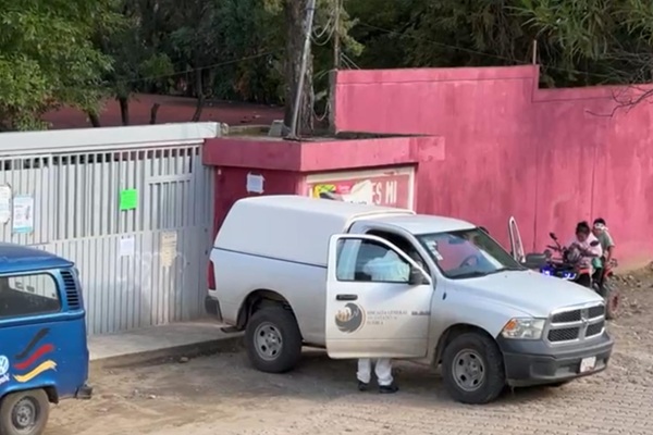 Muere pintor al caer de una escalera en la Secundaria Técnica 35 de La Resurrección