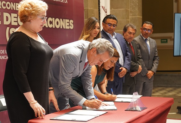 Pepe Chedraui encabeza firma de convenio de colaboración