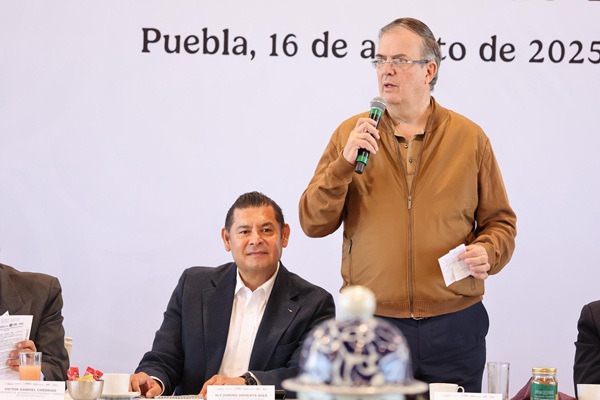 Puebla, tierra fértil para el desarrollo de habilidades expresa IP a Ebrard